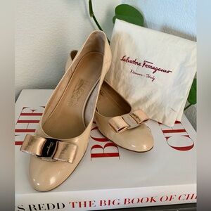 Ferragamo Women's Vara Patent Pumps - Bisque/Rose Gold, Size 6.5B